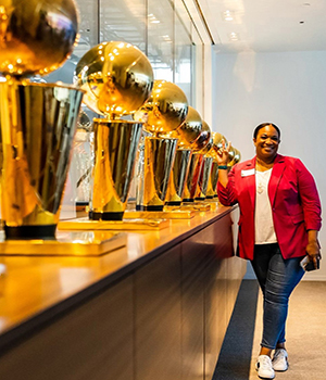 lakers trophy room