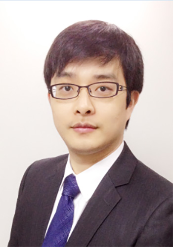 Headshot of Huachen Yi, graduate of USC's LLM master's degree